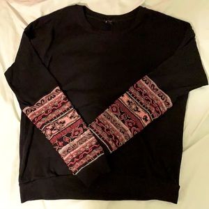 Forever 21 black embroidered accent sleeves